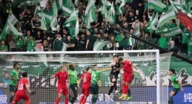 蓉城之战：徐正源与周定洋的足球盛宴对决